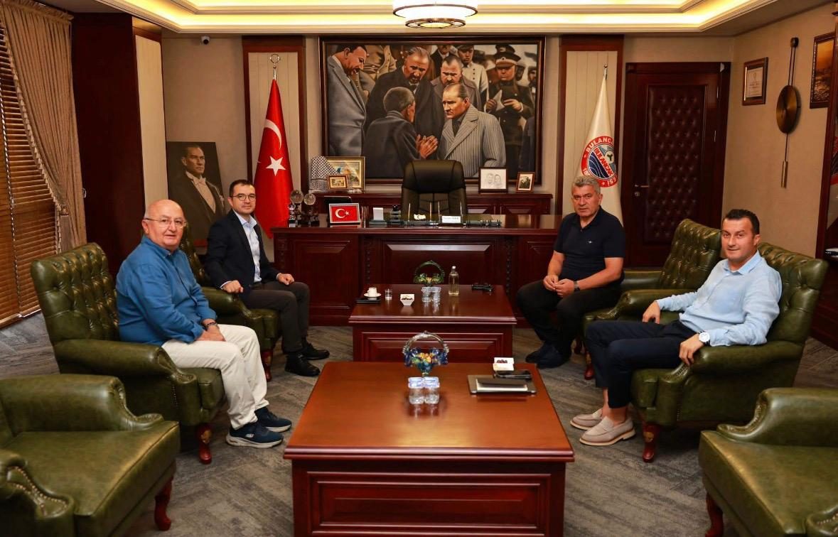 Bulancak Akbank Şube Müdürü Oğuz Öner’den Belediye Ziyareti